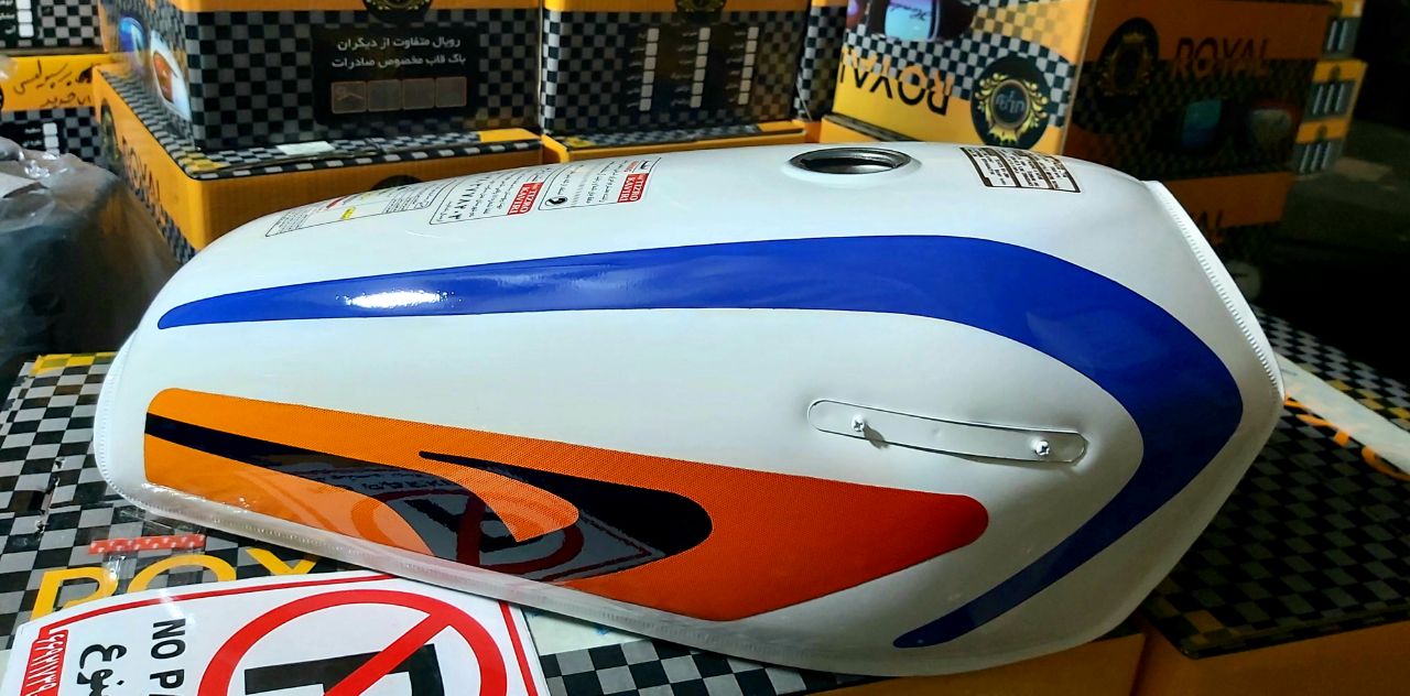 باک موتور سیکلت  هوندا به همراه قاب بغل نشکن و یک سال ضمانت-