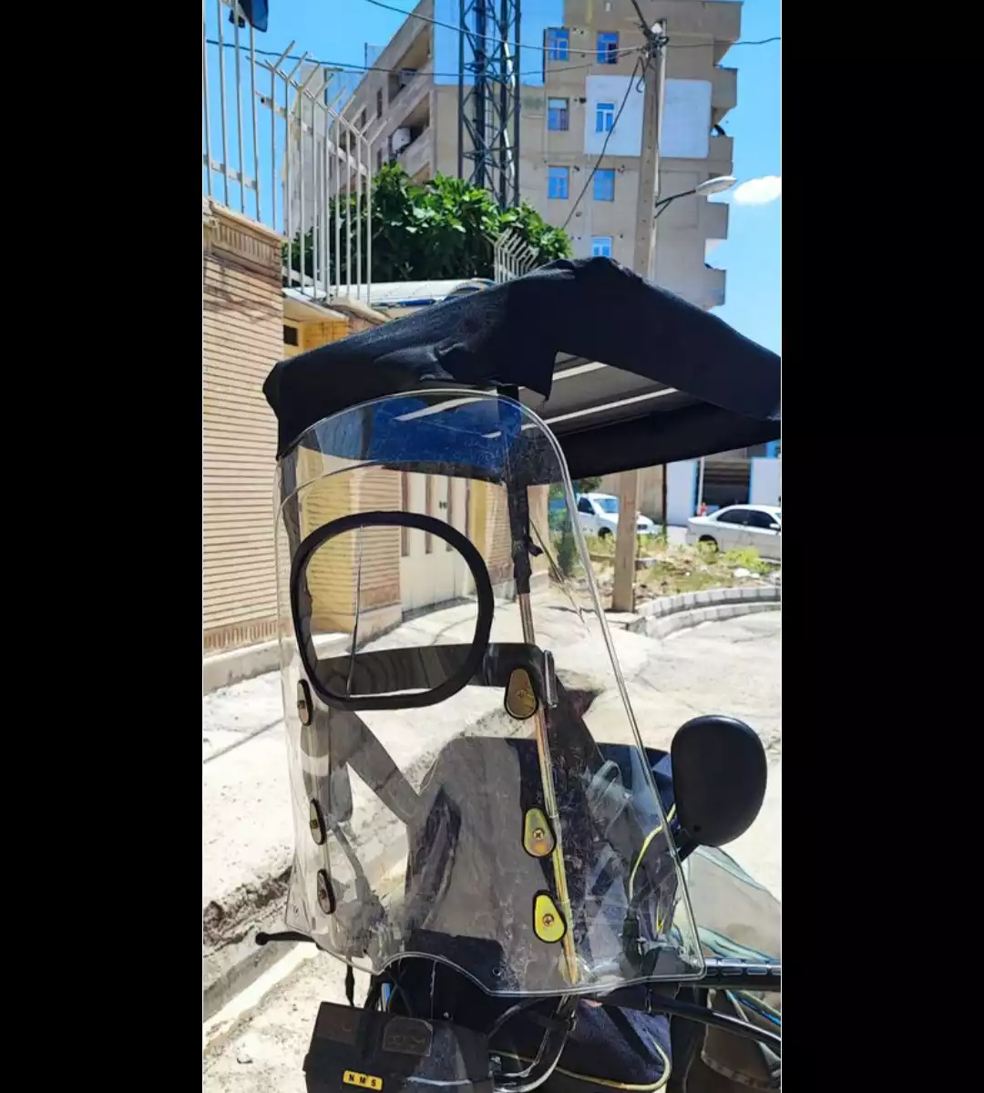 طلق موتور سیکلت کامل همراه سقف و لوازم کامل به همراه برفپاکن